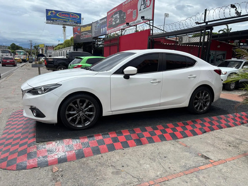 Mazda 3 2.0 Grand Touring