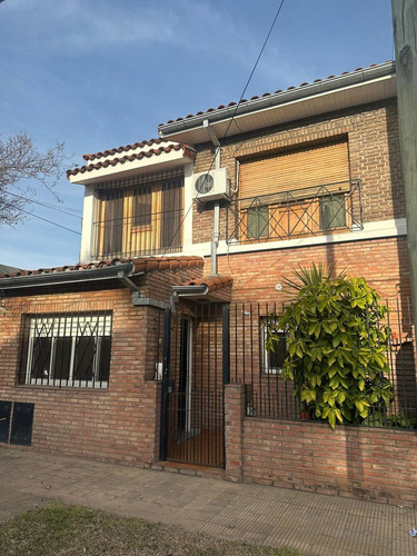 Ph En Planta Baja Con Patio Y Terraza Próximo A Avenida Mitre