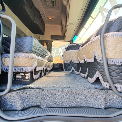 Imagem 24 de 25 de Caminhão Fh 460 Volvo 460 Cavalo 6x4 Traçado 2014 T. Alto