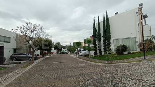Venta De Terreno Lomas De Angelopolis Cluster 10-10-10 Lomas I Puebla, Puebla
