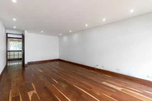 Apartamento En Venta En La Cabrera. Cod V22516