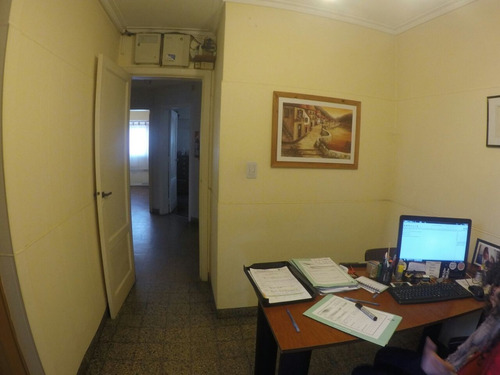 Excelente Piso En Quilmes Centro - Apto Comercio O Vivienda