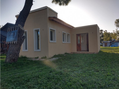 Casa A Estrenar 2 Ambientes La Caleta