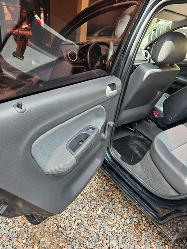 Volkswagen Gol Trend 1.6 Pack I 101cv