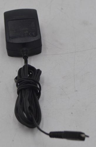 Blackberry Psm04r-050chw1(m)  Ite Power Supply Ac Adapte Nnk