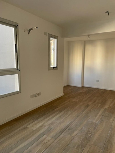 Imagen 10 de 15 de Venta Monoambiente Carlos Calvo 1530