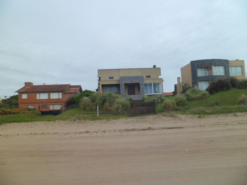 Casa En Venta En Linea De Mar (n)