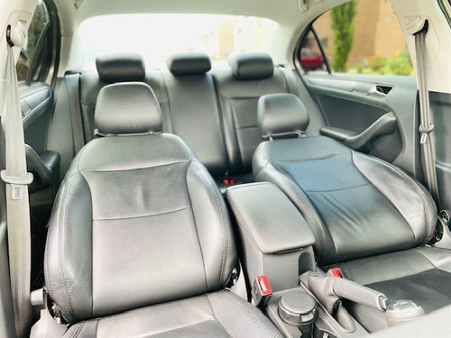 Volkswagen New Jetta 2.0 Comfortline 2015