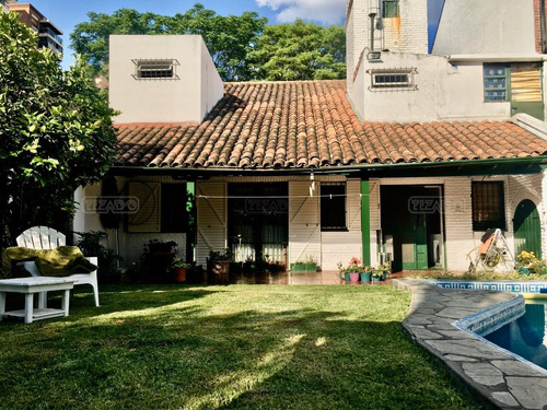 Casa Chalet  En Venta En Acassuso, San Isidro, G.b.a. Zona Norte