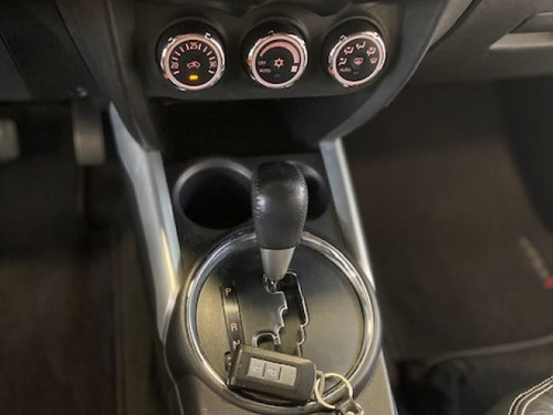 Imagem 13 de 14 de Asx 2.0 4x4 Awd 16v Gasolina 4p Automático