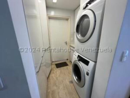 #24-27077 Espectacular Duplex En Los Palos Grandes