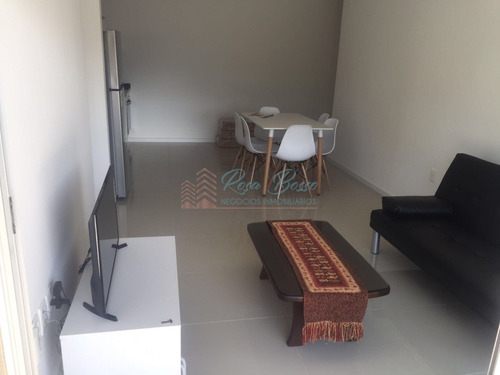 Apartamento En Brava, 2 Dormitorios *- Ref: 4752
