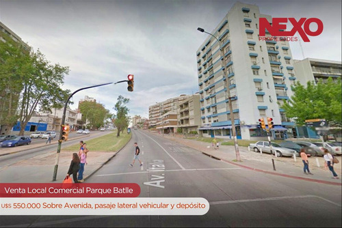 Sobre Avenida, Local C/pasaje Lateral Vehicular Y Depósito