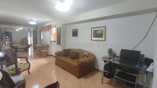 Imagen 2 de 11 de Apartamento En Venta En La Zona Centro Db 22-1797