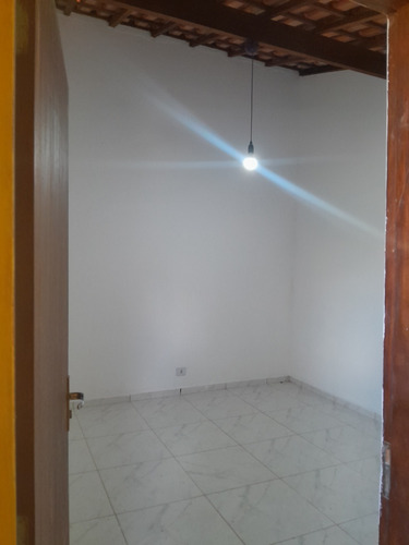 Casa Com Dois Quartos Mais Edicula Ilha Comprida Mobiliada