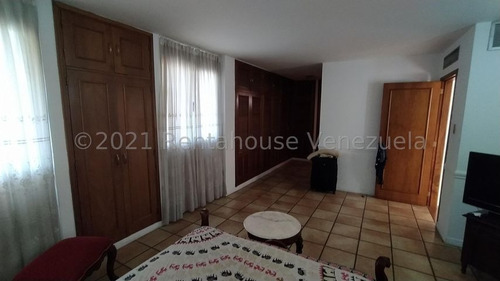 Imagen 15 de 30 de Apartamento En Venta En Avenida Los Leones Este De Barquisimeto Lara 0-4-2-4-5-9-3-7-5-4-2 Rent-a-house Mls: 22-8501