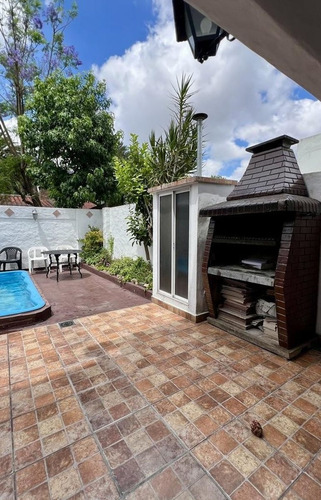 Casa S/lote Propio 4 Amb Pileta Garage Haedo Chico