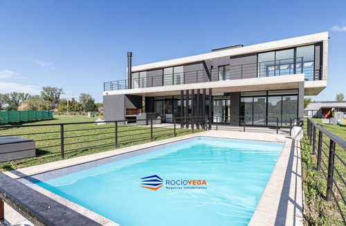 Casa En Venta Country Terravista, General Rodriguez