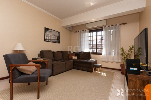 Casa Em Ipanema Com 3 Dormitórios - Lu265702