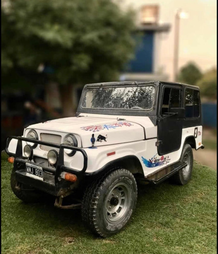 Jeep Ika Corto