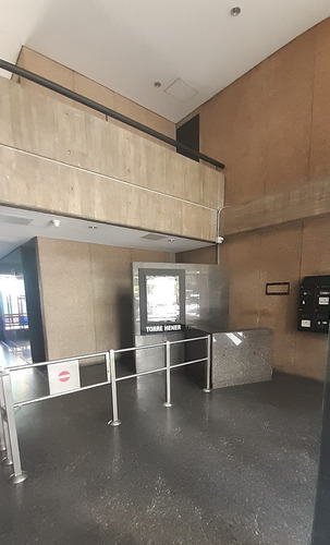Imagen 2 de 23 de Oficina En Alquiler En El Rosal