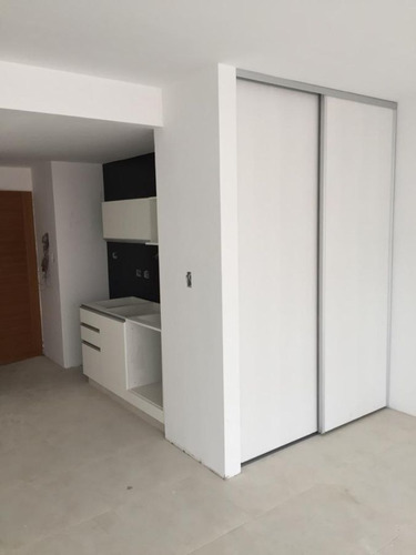 Imagen 6 de 7 de Hermosa Oficina En Venta Ubicada En Excelente Ubicación De Lomas De Zamora