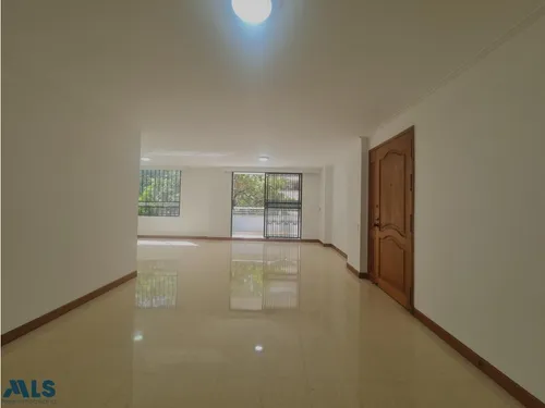 Espacioso Apartamento En Laureles(mls#255855)