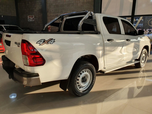 Toyota Hilux 2.4 Cd Dx 150cv 4x4 2018