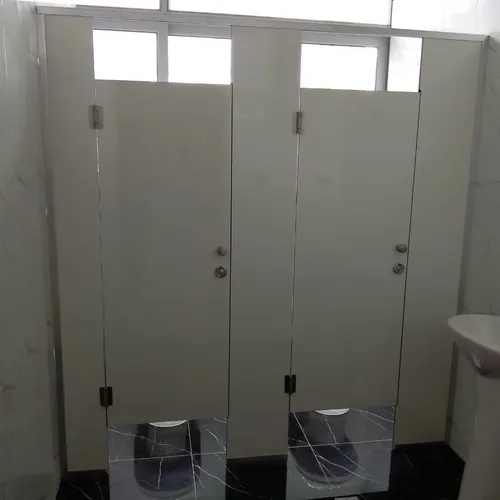 Baquelita, Baños Públicos