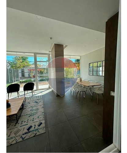 Lindo Departamento En Venta De 2 Dorm. 1 Baño,en La Cisterna