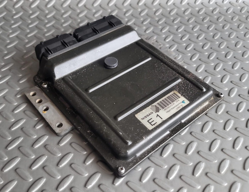Computadora De Motor Nissan Quest 2004-2005 3.5 Mec63010 E1 (Usado)