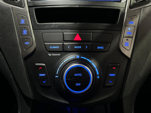 Hyundai Santa Fe 3.3 MPFI 4X4 7 LUGARES V6 270CV