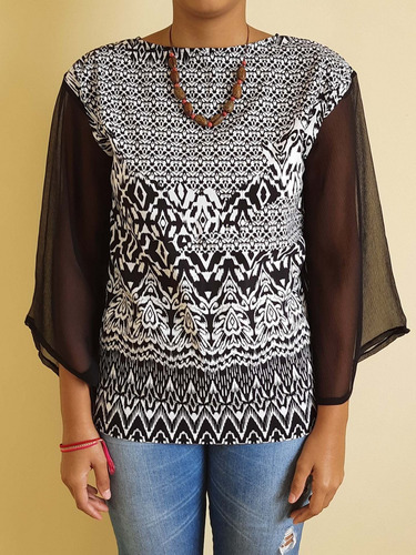 Imagem 2 de 5 de Blusa Feminina Tecido Dina
