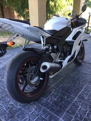 Yamaha Yzf R6 Año 2011
