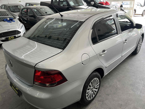 Volkswagen Voyage 1.0 MI 8V FLEX 4P MANUAL