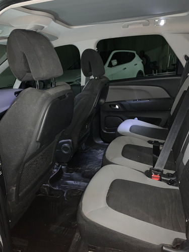 Imagen 11 de 16 de Citroën C4 Picasso 1.6 Thp Feel 165cv