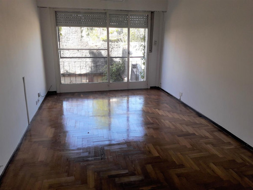 Imagen 1 de 11 de Departamento 3 Ambientes. Excelente Ubicación. Apto Crédito.