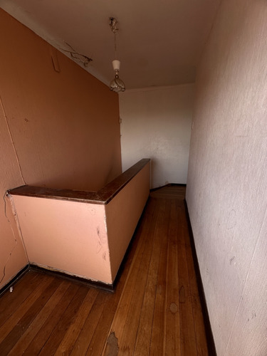 Interesante Casa Para Vivir En Familia