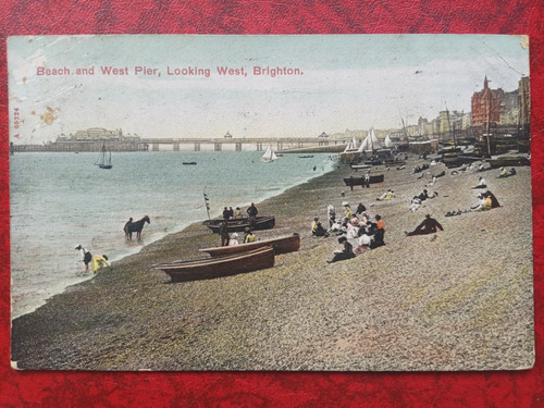 Gran Bretaña Postal Brighton Sussex 1910 Escena De Playa