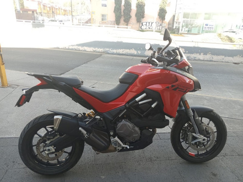 Ducati Multistrada V2s 2023