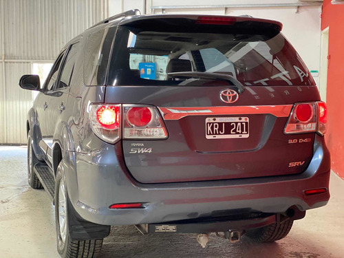 Toyota Sw4 3.0 Srv Cuero I 171cv 4x4 2012