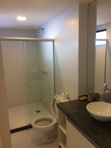 Imagem 5 de 19 de Melhor Flat Na Cobertura 02 Quartos, Andar Alto, Boa Viagem, Financiamos, Aceito Carro - Ap00076 - 68547297