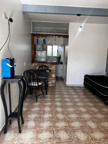 Casa Monohambiente En Pilar Centro
