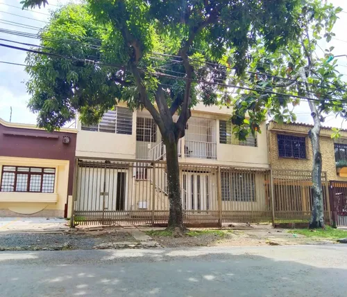 Se Arrienda Apartaestudio La Flora Cali Primer Piso De Dos Ambientes Con Parqueadero