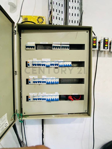 Imagen 6 de 10 de Galpon De 960 Mts En Venta