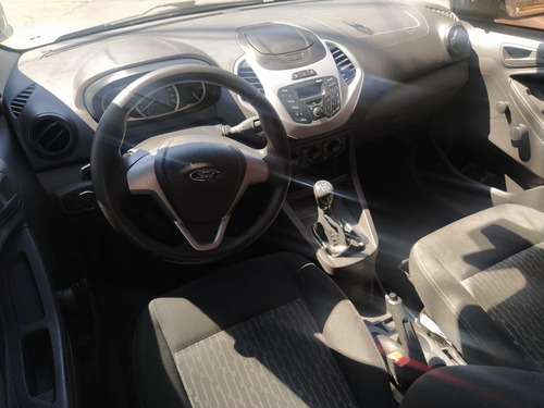 Imagen 9 de 11 de Ford Ka 2016 1.5 S 5 Puertas Aa391 Peu