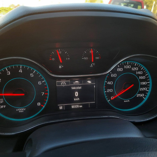 Chevrolet Cruze II 1.4 Sedan Lt