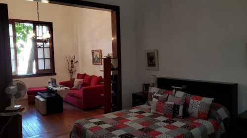 Imagen 10 de 21 de Casa 4 Amb Ex Municipal - Muy Buenas Reformas - Conserva La Esencia De Este Tipo De Propiedades !!!