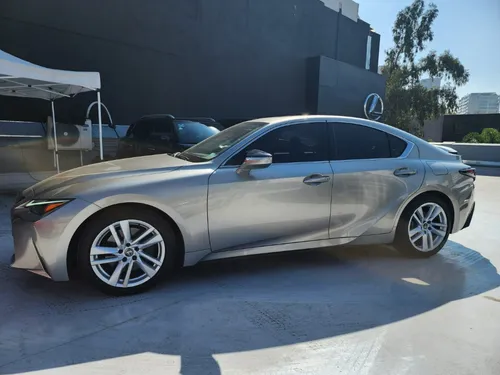 Lexus Is 300 Premium Aut 2023 3 Años De Garantia