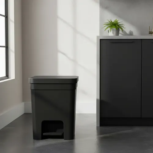 Lixeira Pedal 15l Cesto De Lixo Banheiro Cozinha Tampa Preto